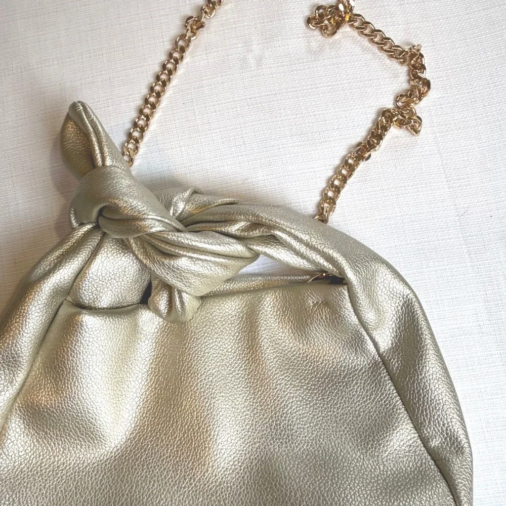 Jentry Kelley Gold Metallic Knotted Handle‎ Vegan Leather Crossbody Hobo Bag